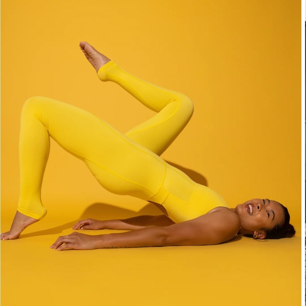 ‎BODYSUIT